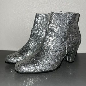 Impo “Vasper” Silver Glitter Booties